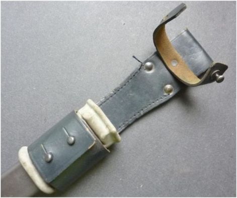baudrier cuir.JPG